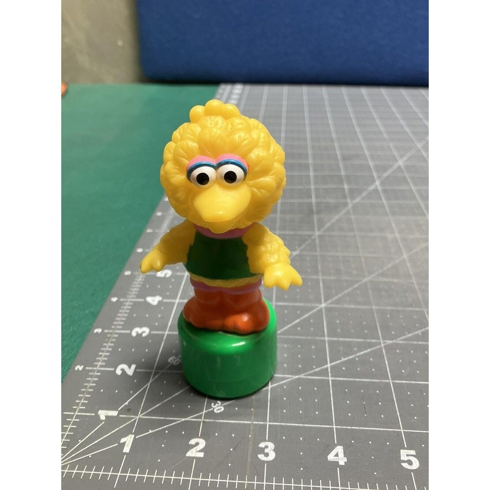 1991 Sesame Street Pop Out Shape Sorter Toy by ILLCO Replacement Big Bird ONLY